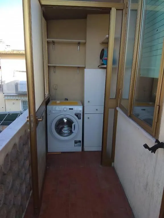 Appartamento Confortevole A 5 Minuti Dal Mare Каорле 0*,